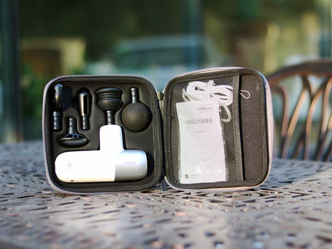 体验倍益康HI MINI筋膜枪 鸿蒙智联加持，重新定义随身放松